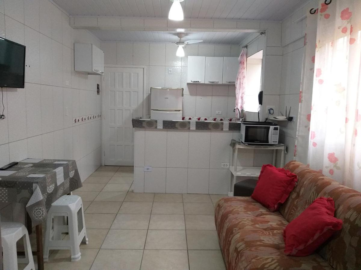 Kitnet Para Temporada No Litoral Sp Apartman Praia Grande  Kültér fotó